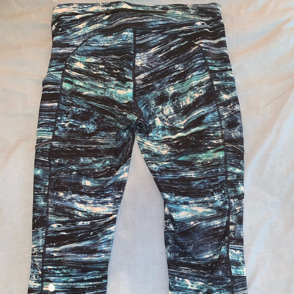 Lululemon Cropped Leggings!!